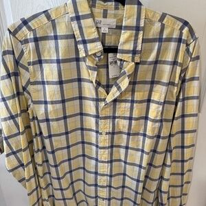 Men’s Plaid Button-up Shirt (Small) | Gap - BNWT